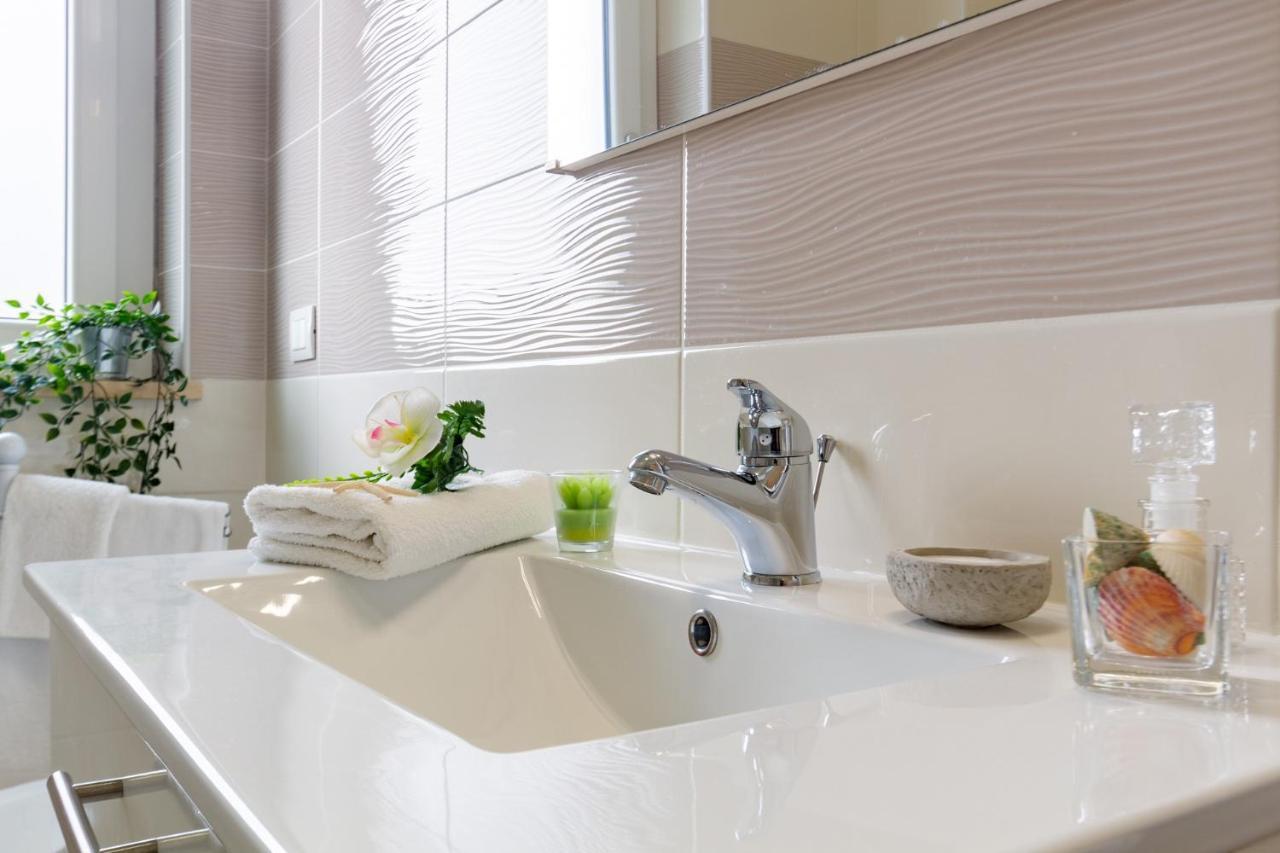 Apartmán Giada 2P - Palazzina Laura Myho Casa Tortoreto Exteriér fotografie