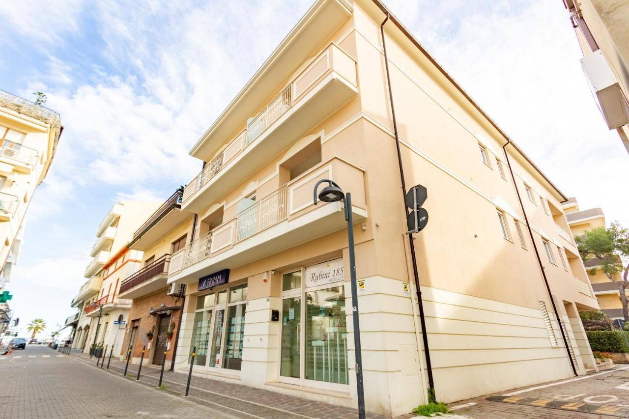 Apartmán Giada 2P - Palazzina Laura Myho Casa Tortoreto Exteriér fotografie